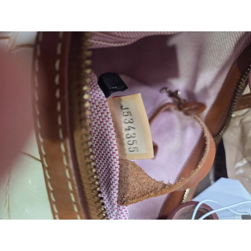 DB98 Dooney & Bourke croc embossed bag